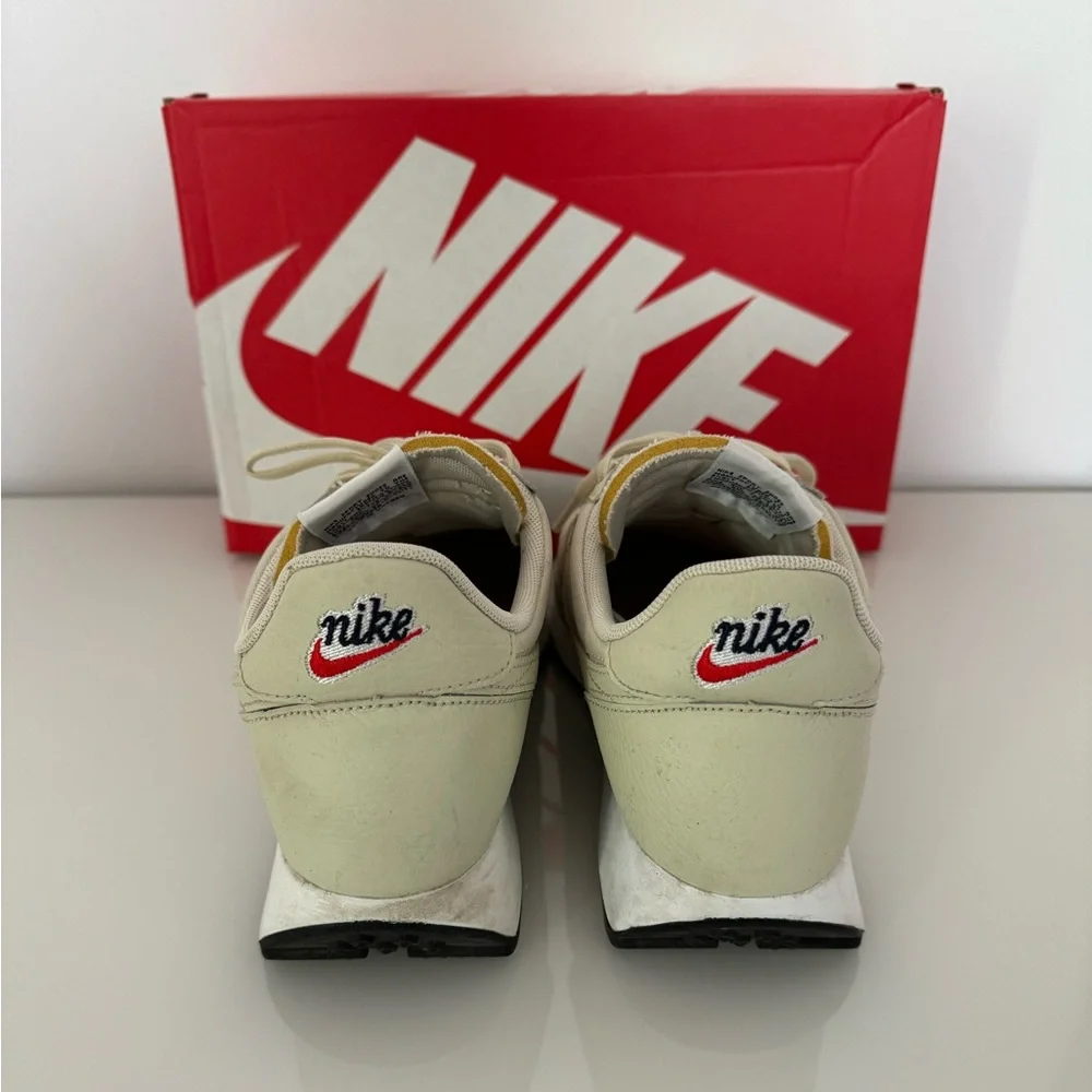 Nike Air Tailwind 79 SE | Fossil | US M9 - Picture 3 of 5